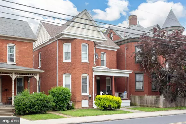 Hanover, PA 17331,449 CARLISLE ST
