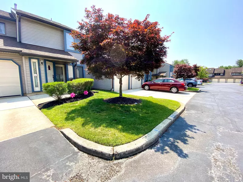 803 CHESTERWOOD CT, Marlton, NJ 08053