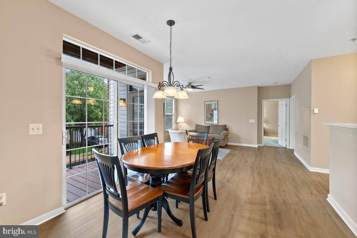 Fairfax, VA 22030,11565 CAVALIER LANDING CT #201