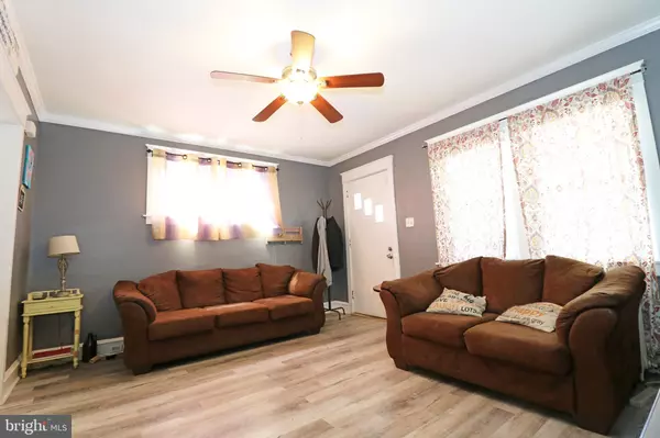 Folcroft, PA 19032,439 CHARMONT AVE