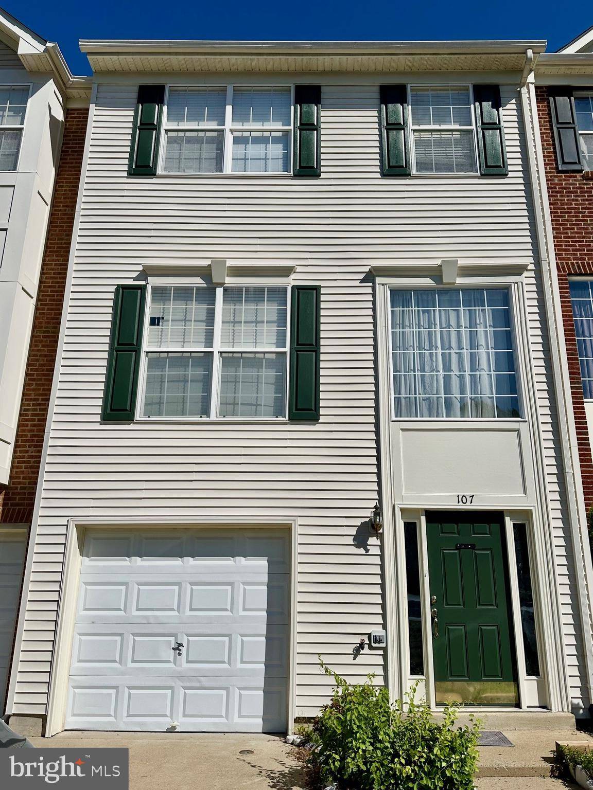 107 HEMLOCK DR, Stafford, VA 22554