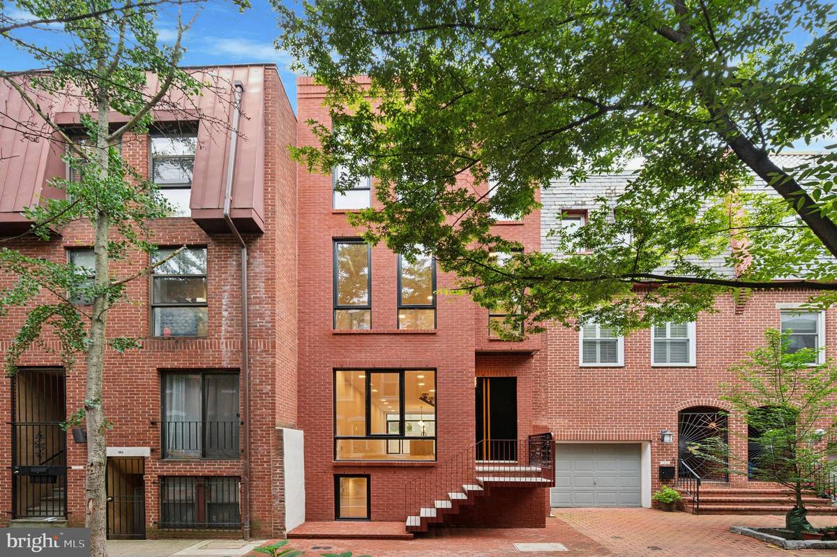 Philadelphia, PA 19103,108 N VAN PELT ST