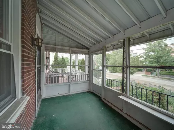 Washington, DC 20011,820 TUCKERMAN ST NW