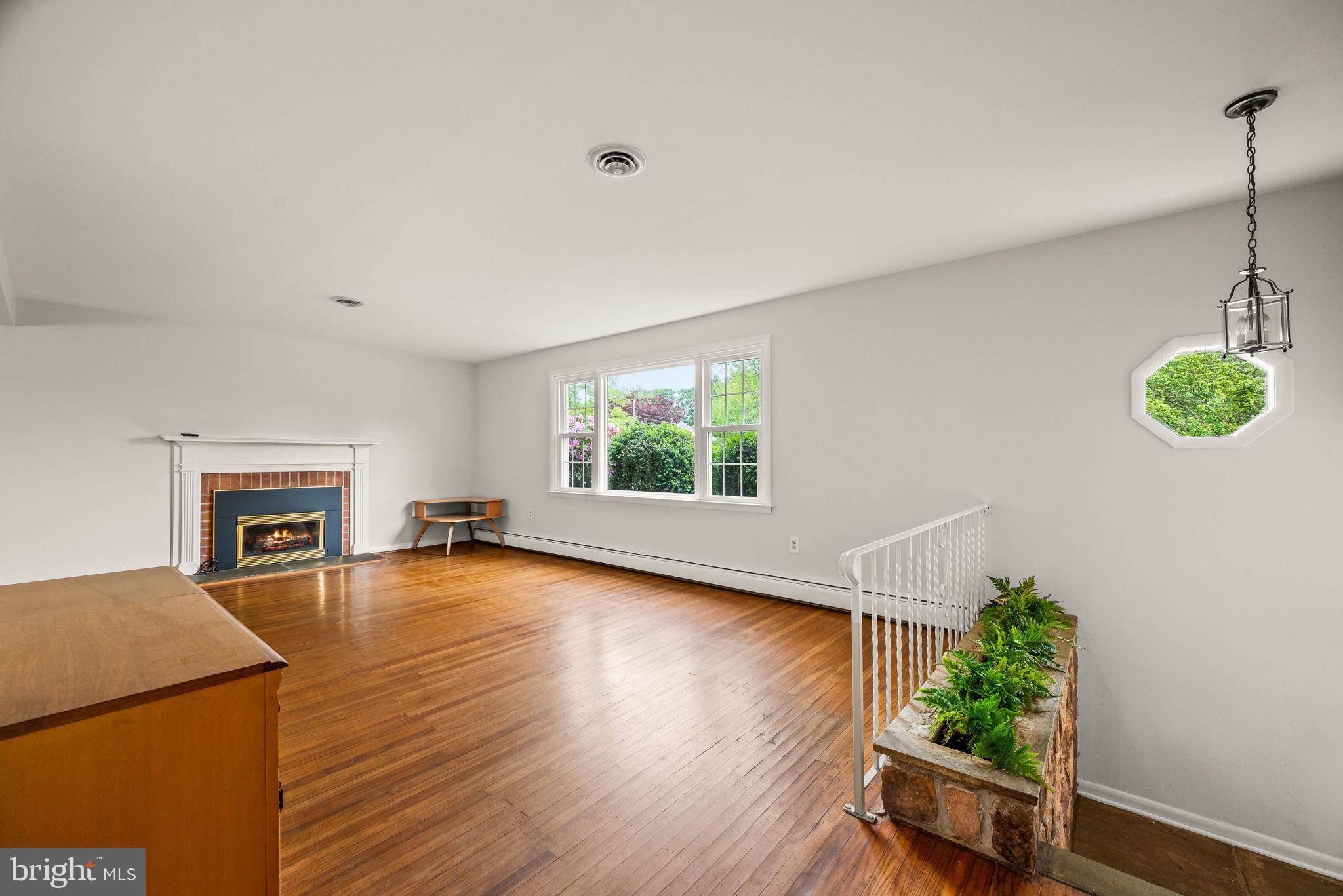 West Chester, PA 19382,402 ROCKLAND AVE