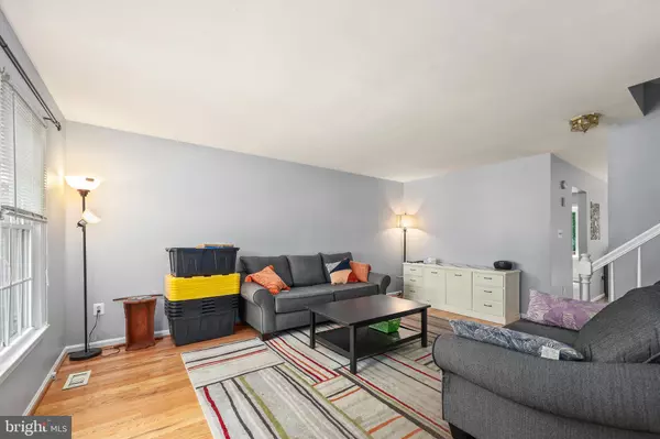 Woodbridge, VA 22193,4439 STARLING CT