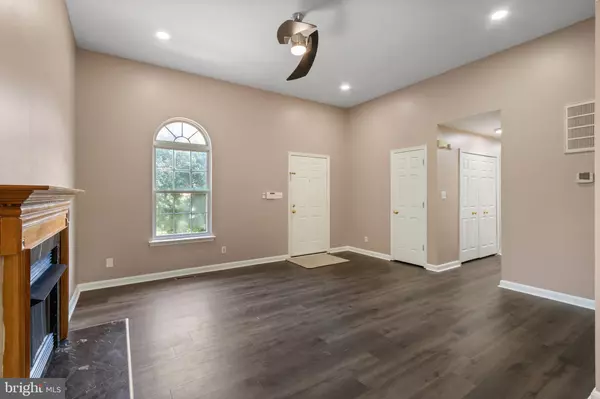 Fredericksburg, VA 22407,7306 PULLEN DR