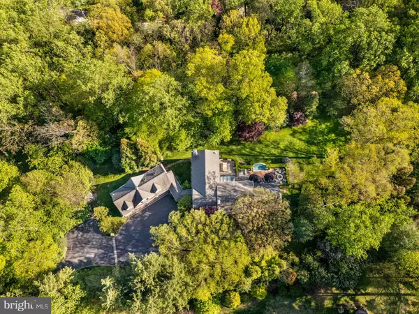 Gladwyne, PA 19035,1333 BEAUMONT DR