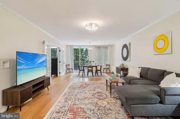 Washington, DC 20016,4100 CATHEDRAL AVE NW #818