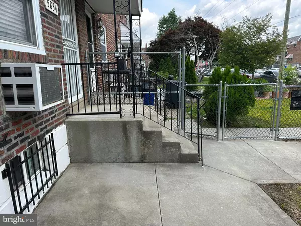 Philadelphia, PA 19149,5834 OAKLAND ST