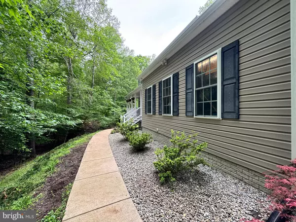 Fredericksburg, VA 22407,6609 TURKEY RUN DR
