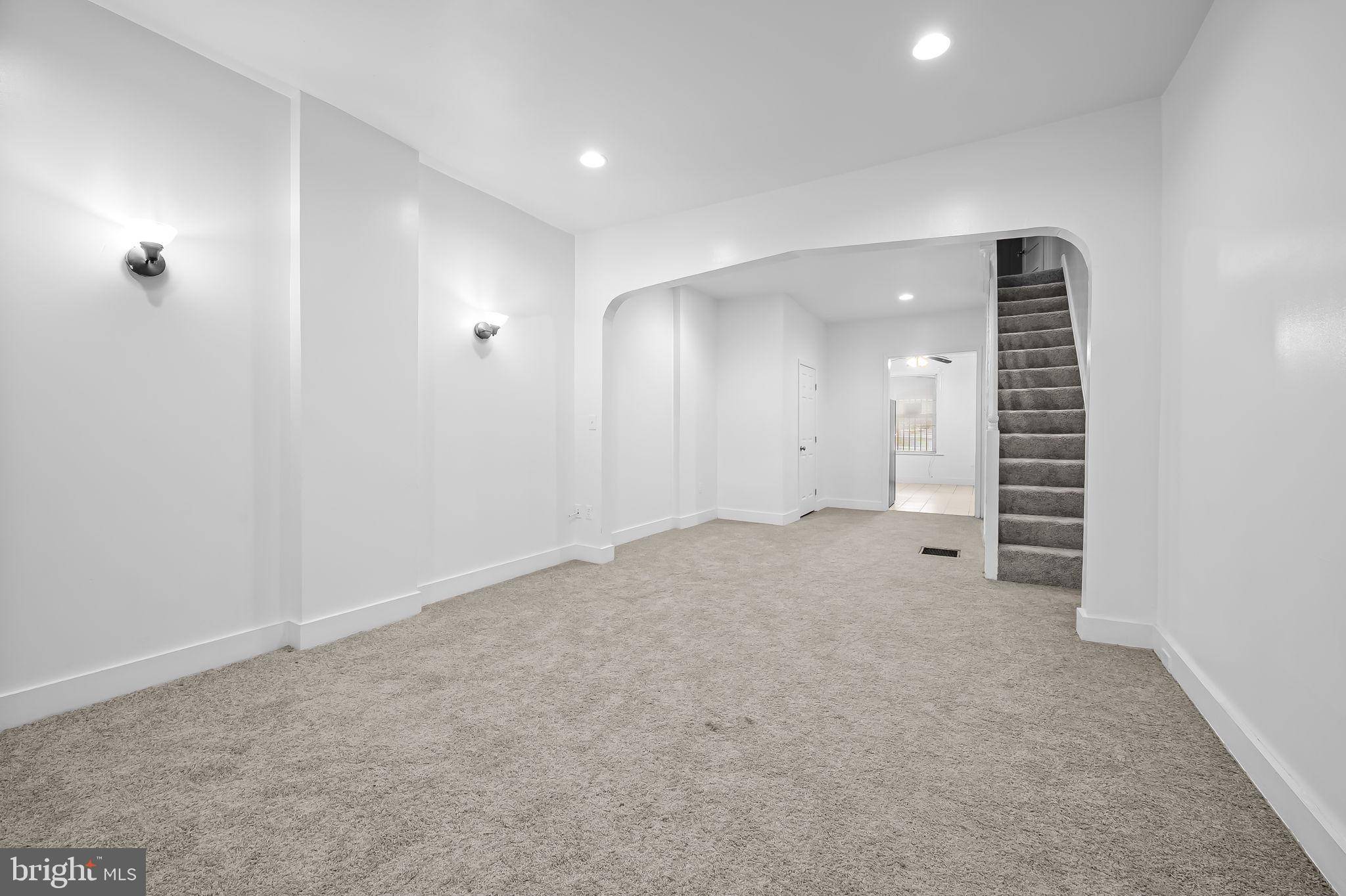 Baltimore, MD 21216,2717 MOSHER ST