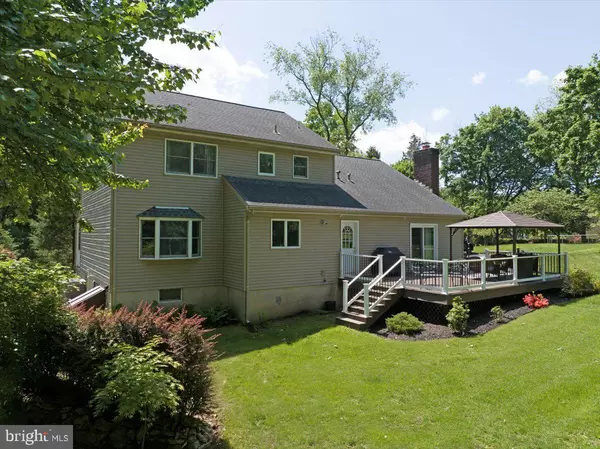 Reading, PA 19606,2581 HILL RD