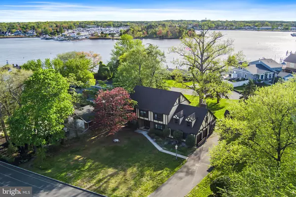 27 MAGNOLIA LN, Toms River, NJ 08753