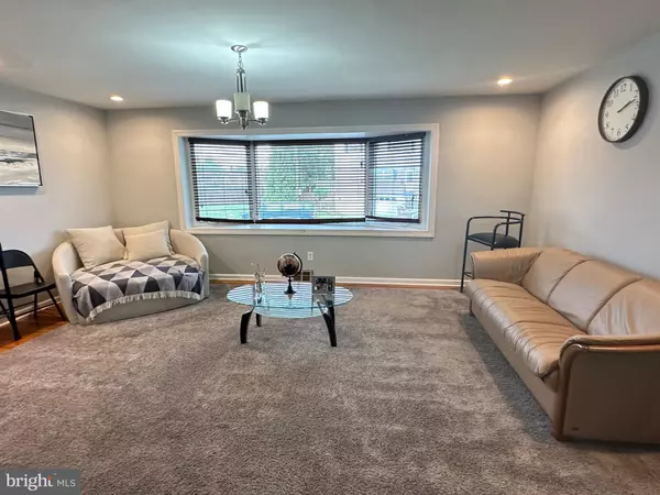 Philadelphia, PA 19152,2759 AXE FACTORY RD