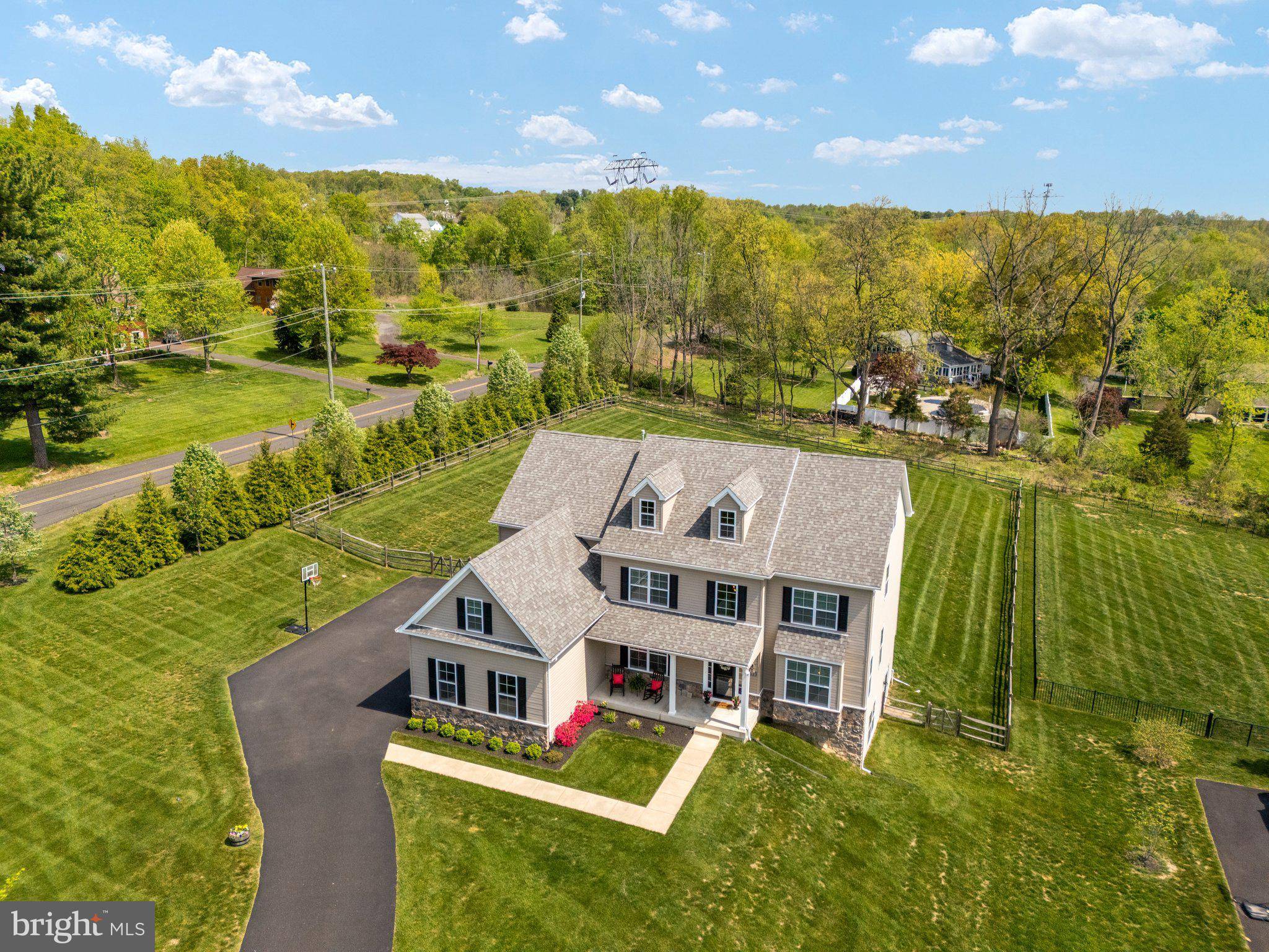 Doylestown, PA 18902,5389 LOUX DR
