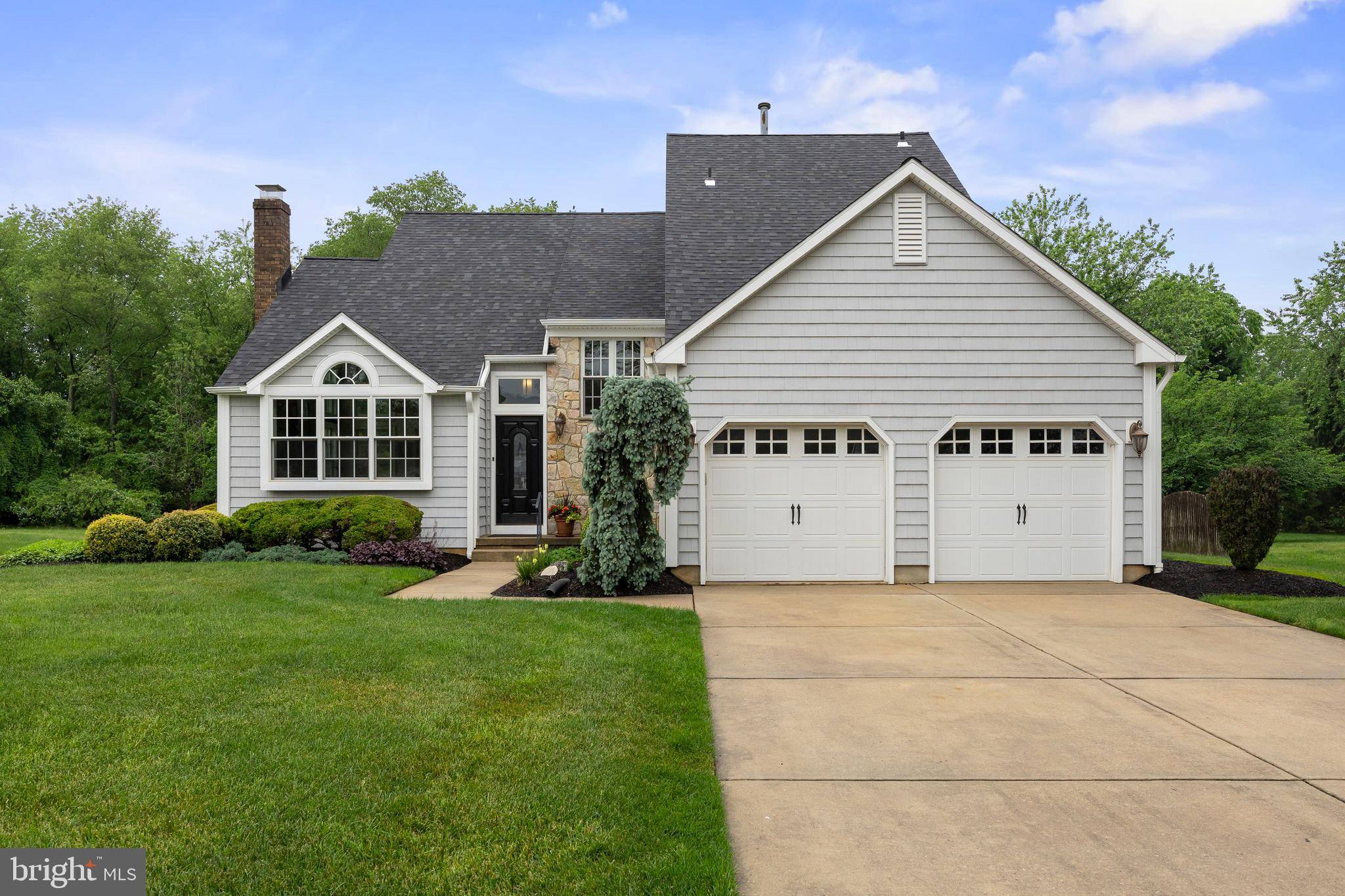 5 ABBOTSFORD DR, Marlton, NJ 08053