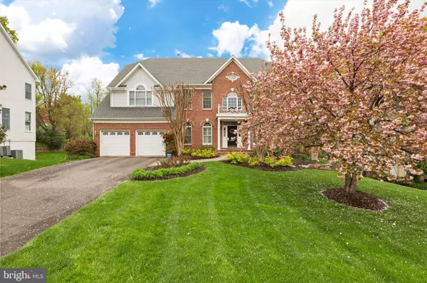 Vienna, VA 22182,9512 MACY AVE