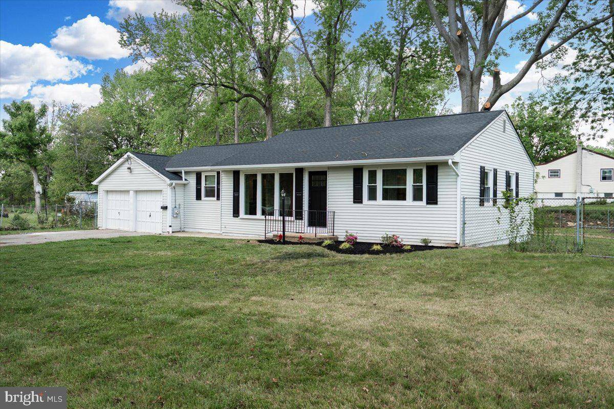 New Castle, DE 19720,244 OLD CHURCHMANS RD