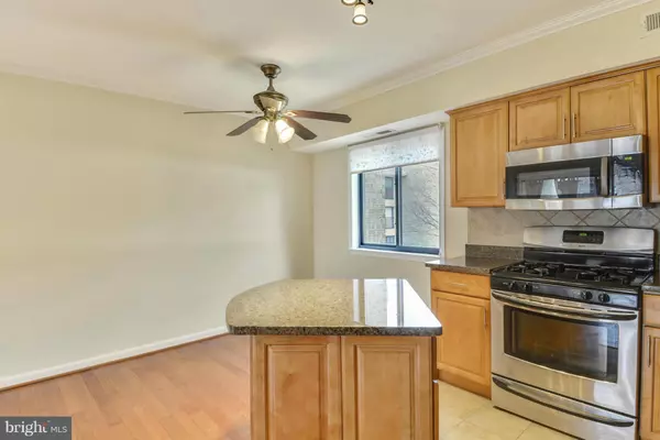 Rockville, MD 20850,146 MONROE ST #101
