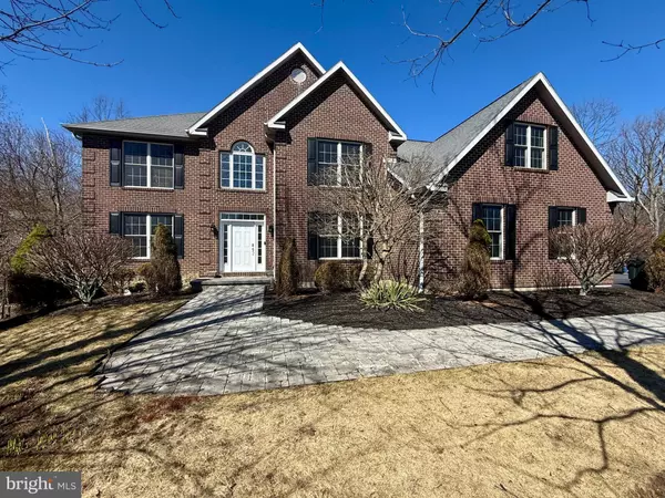 Hazleton, PA 18202,79 COLONY DR