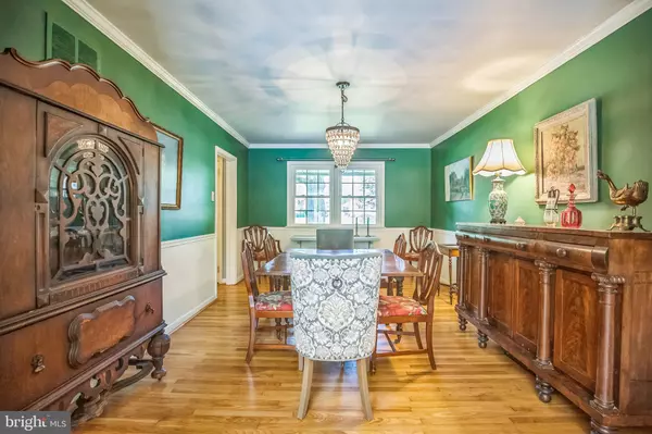 Ambler, PA 19002,1737 HOLMES RD