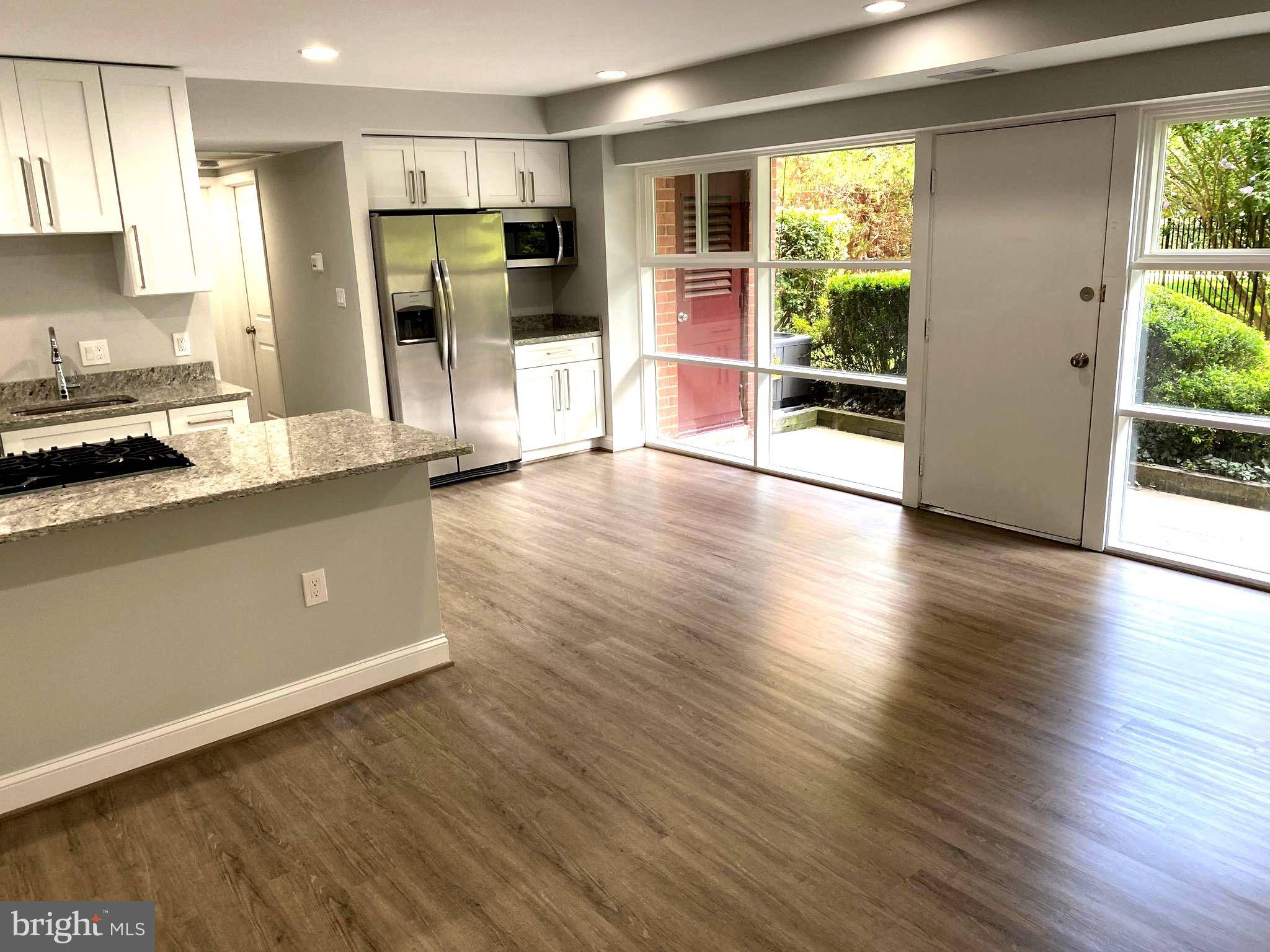Kensington, MD 20895,3419 UNIVERSITY BLVD W #102