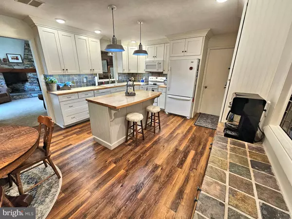 Manheim, PA 17545,1287 CHRISTINE AVE