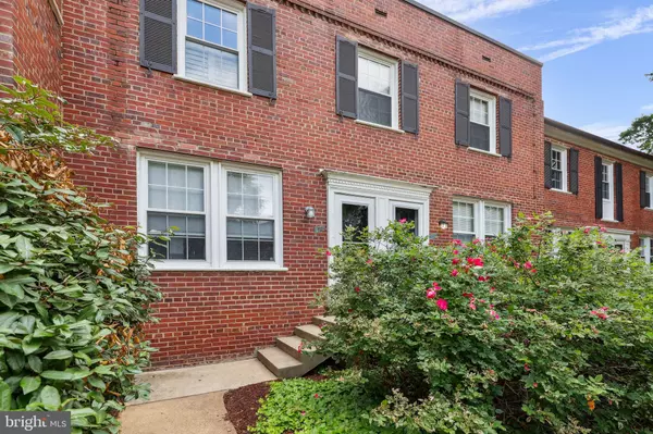 2600 16TH ST S #711, Arlington, VA 22204