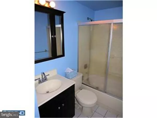 Morrisville, PA 19067,449 MCKINLEY AVE