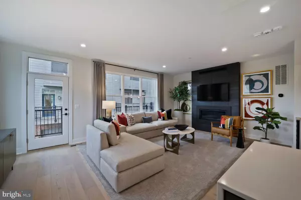 Potomac, MD 20854,1226 AUBREY WALK #EDINBURGH 54