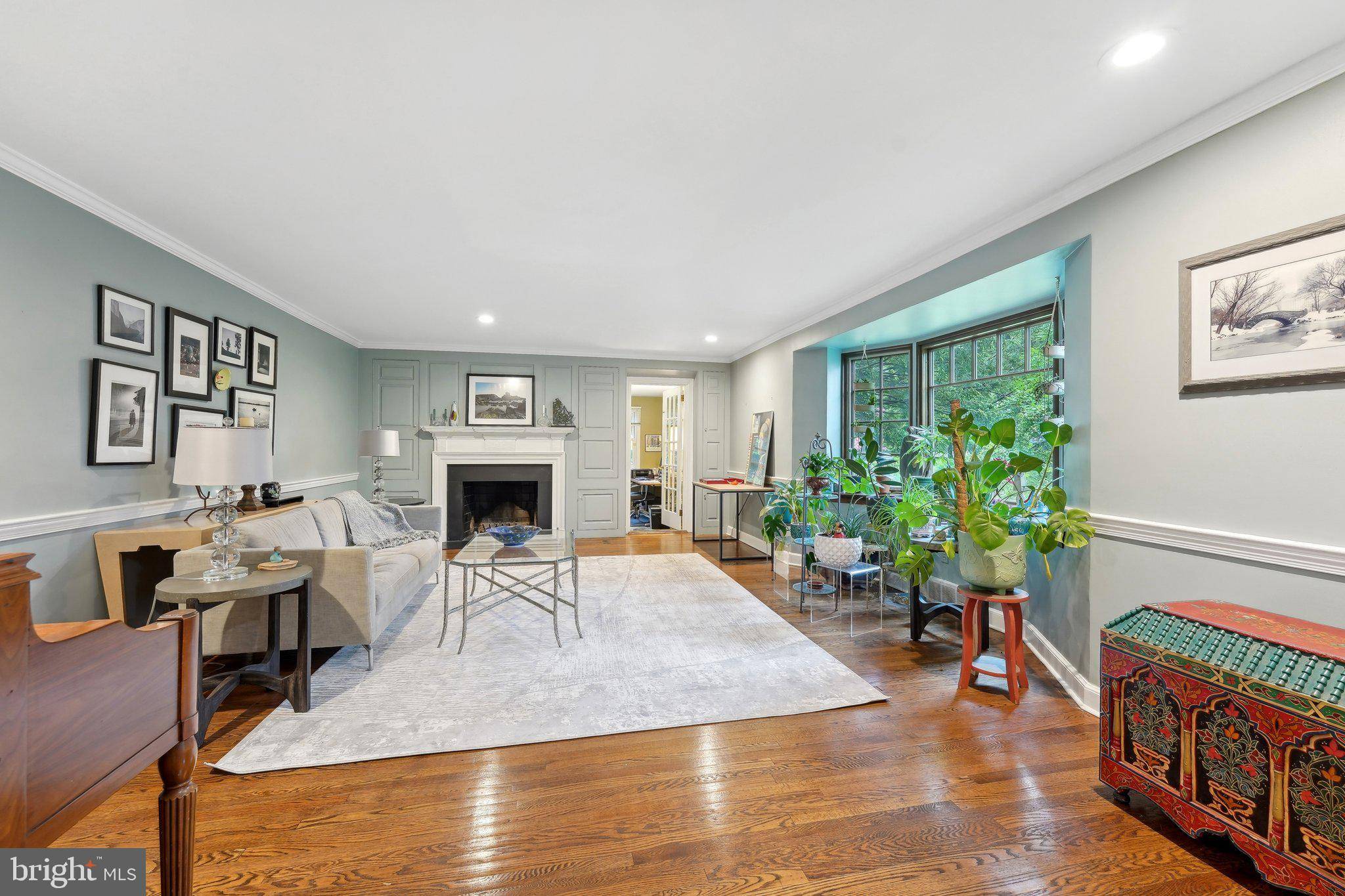 Jenkintown, PA 19046,949 LEOPARD RD