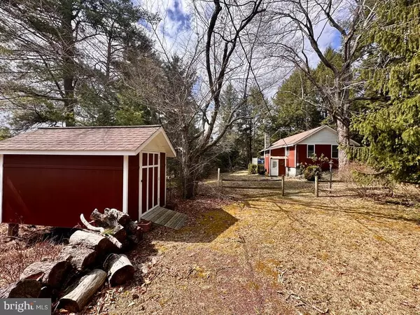 Bear Creek, PA 18602,9805 BEAR CREEK BLVD
