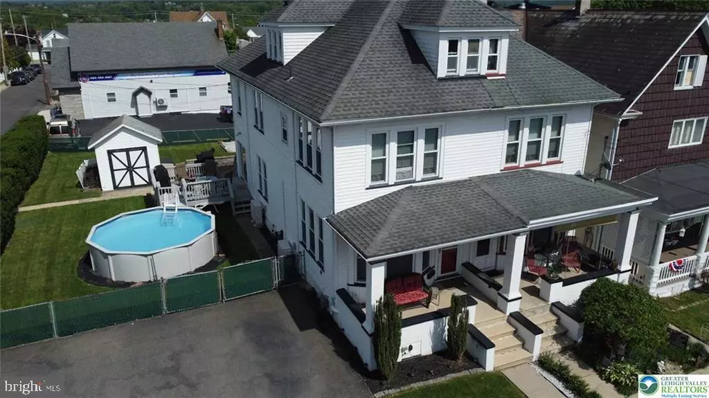 137 N 4TH ST, Lehighton, PA 18235