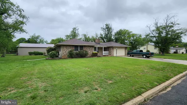 Paulsboro, NJ 08066,319 MORTON AVE