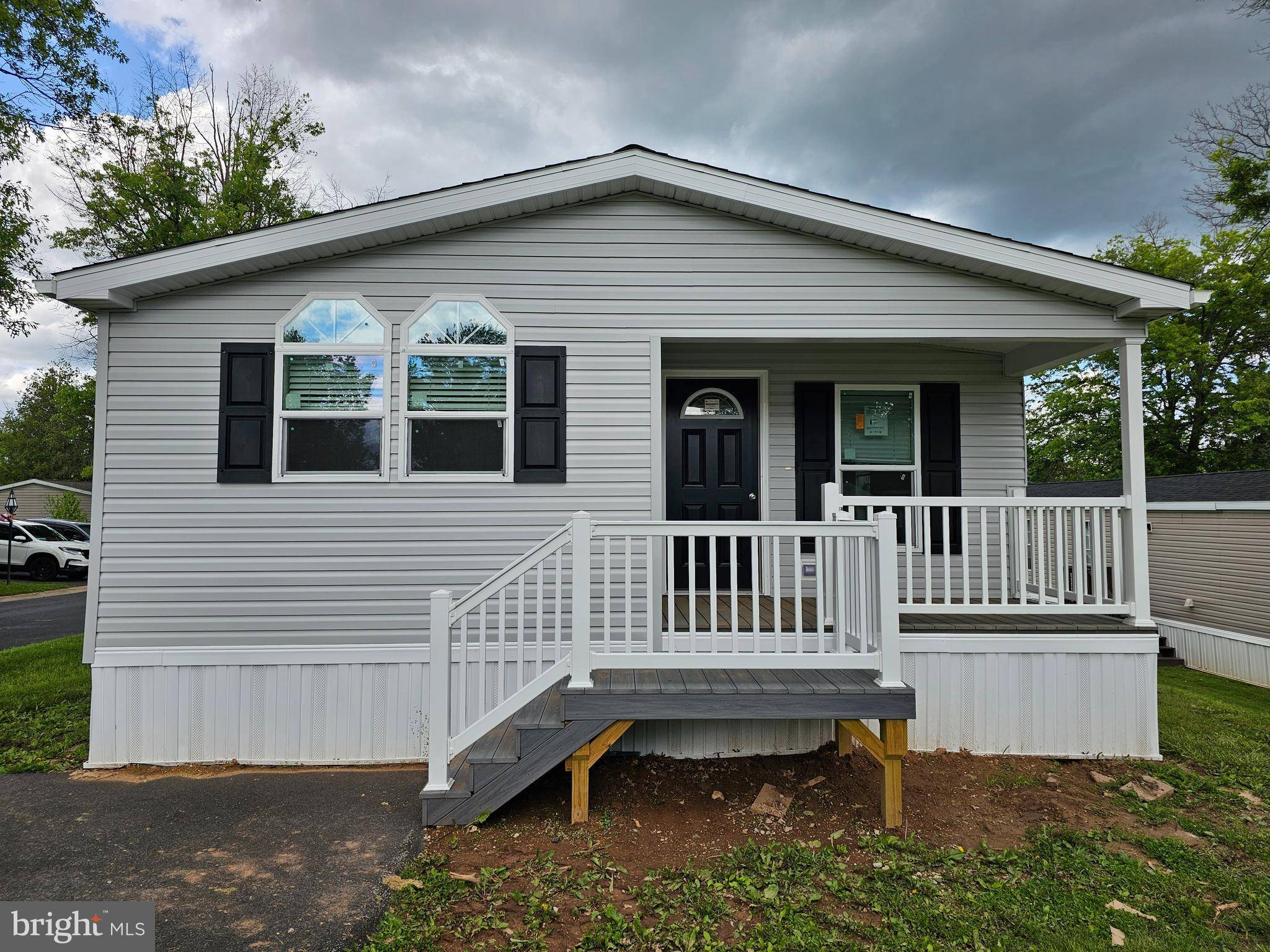 140 PAWNEE AVE, Dover, PA 17315