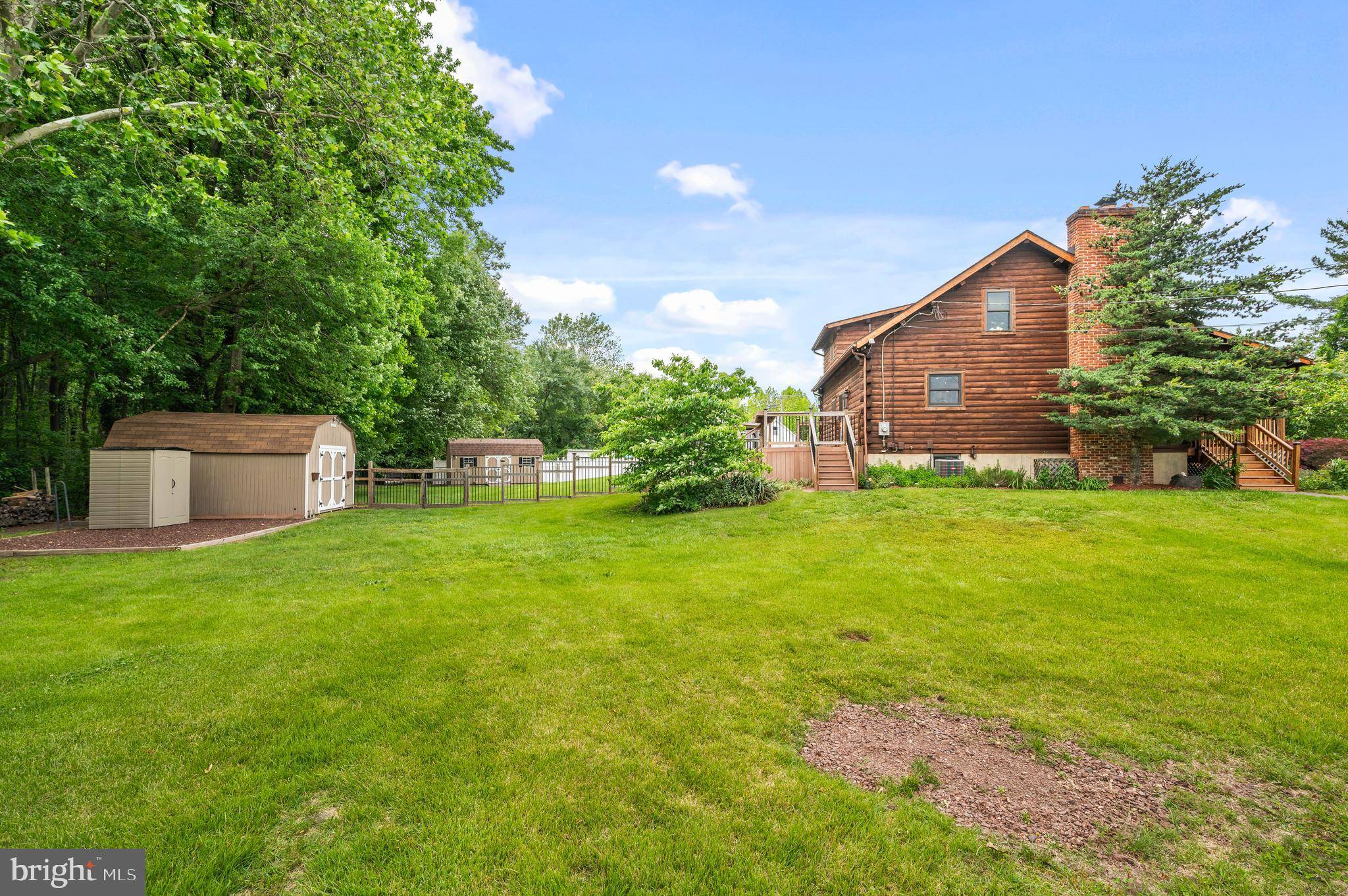 Pedricktown, NJ 08067,2 LERRO RD