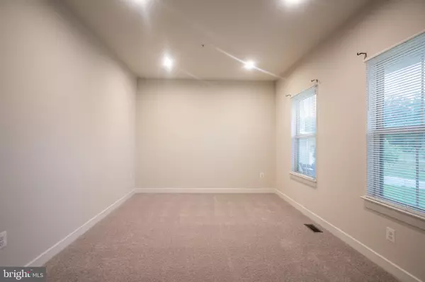 Accokeek, MD 20607,14108 LUNNET CT