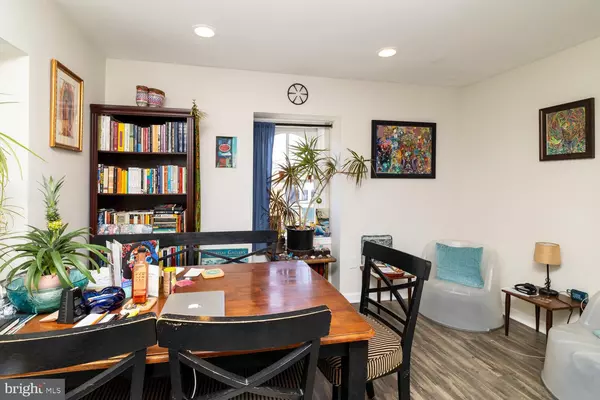 Philadelphia, PA 19144,113 W QUEEN LN