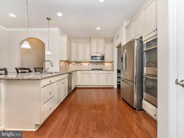 Elkridge, MD 21075,6421 PARK FOREST CIR