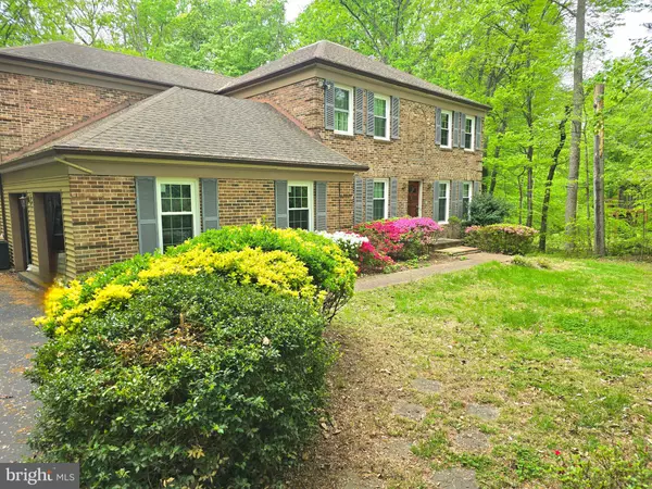 5017 CANNON BLUFF DR, Woodbridge, VA 22192