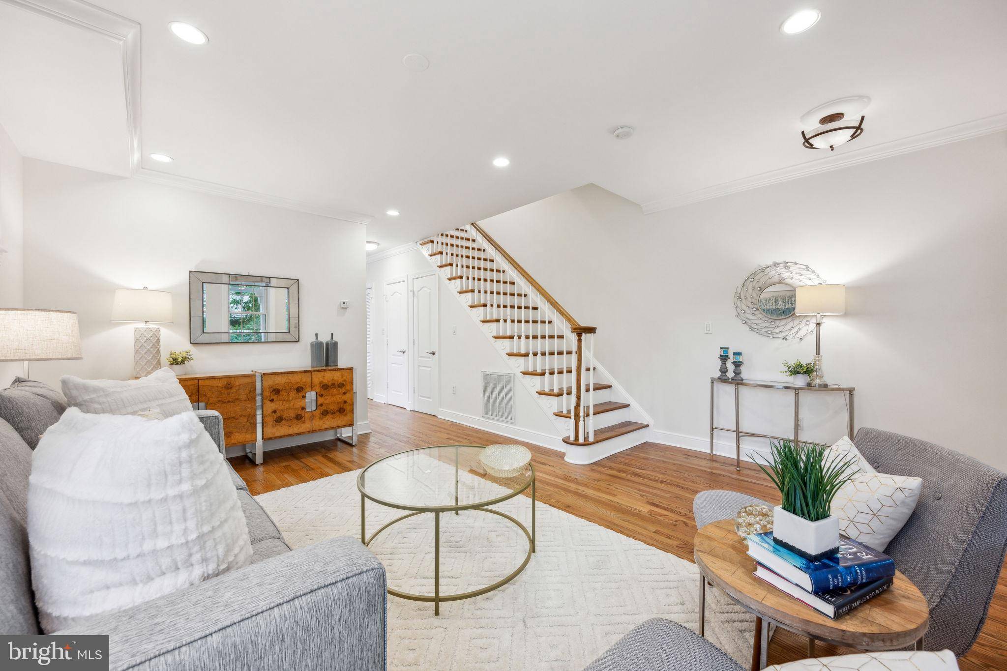Washington, DC 20007,2444 TUNLAW RD NW