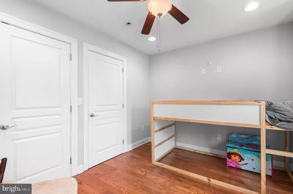 Philadelphia, PA 19121,1248 N HOLLYWOOD ST