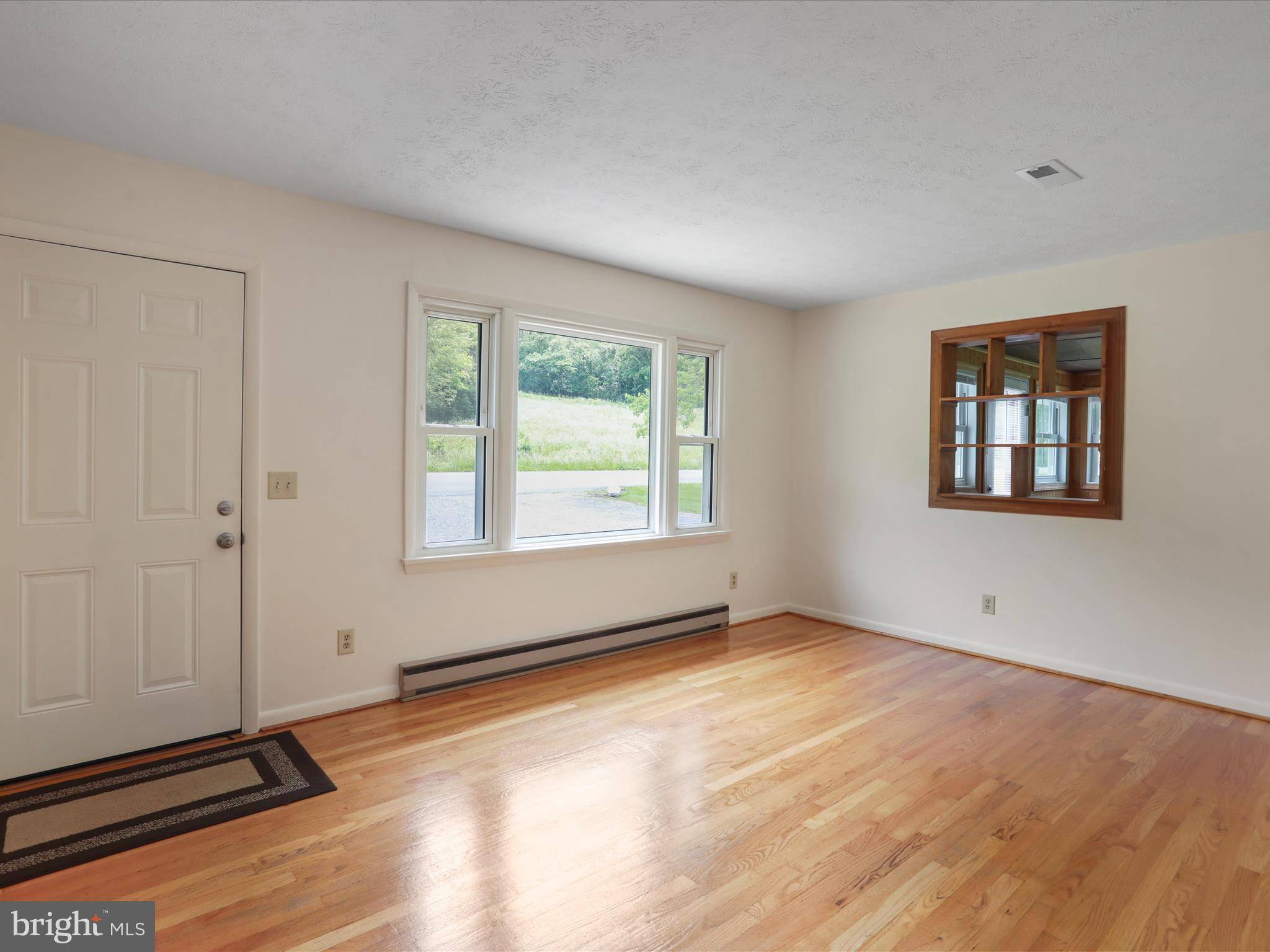 New Market, VA 22844,3423 SMITH CREEK RD