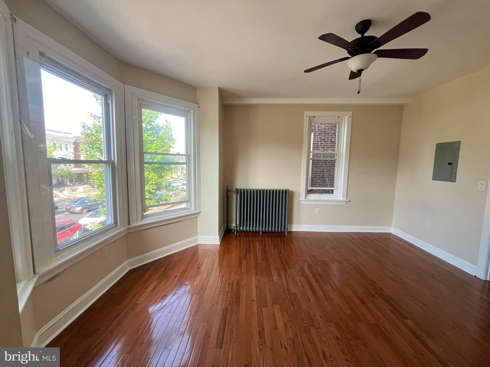 Philadelphia, PA 19139,4944 WALNUT ST #2F
