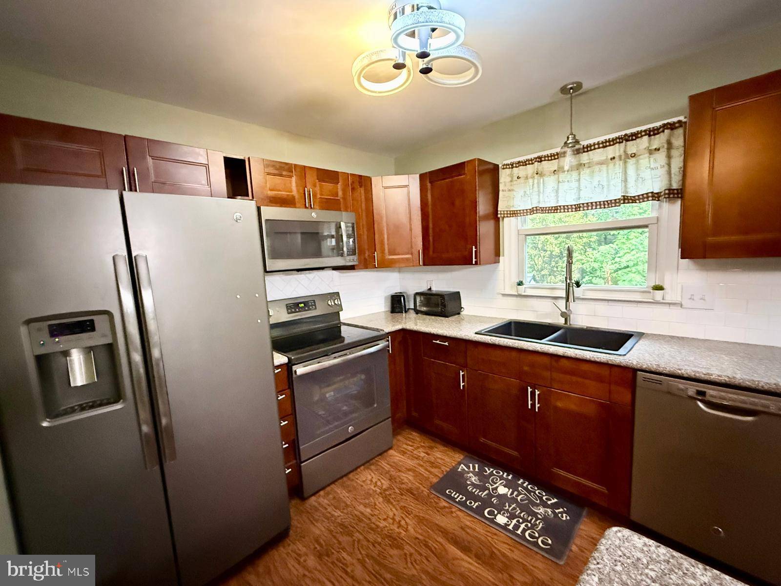 Frederick, MD 21702,1498 KEY PKWY