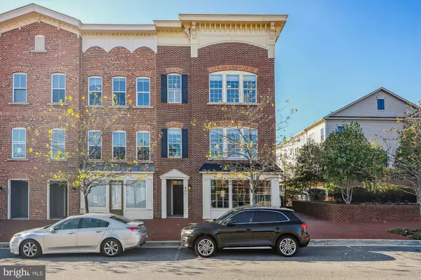 801 SKIPPERS LN, Annapolis, MD 21401