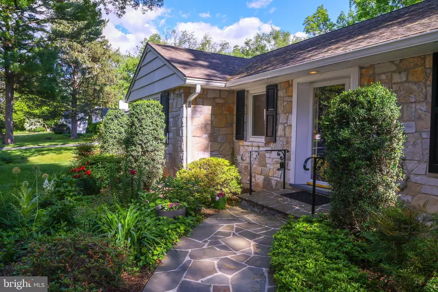 13209 BRIARCLIFF DR, Hagerstown, MD 21742