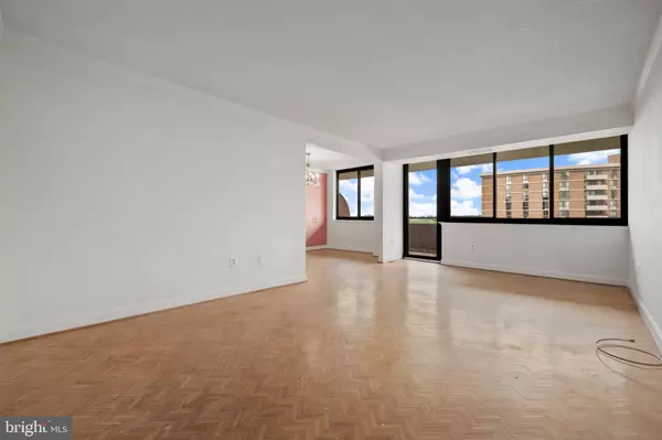 Chevy Chase, MD 20815,4550 N PARK AVE #807