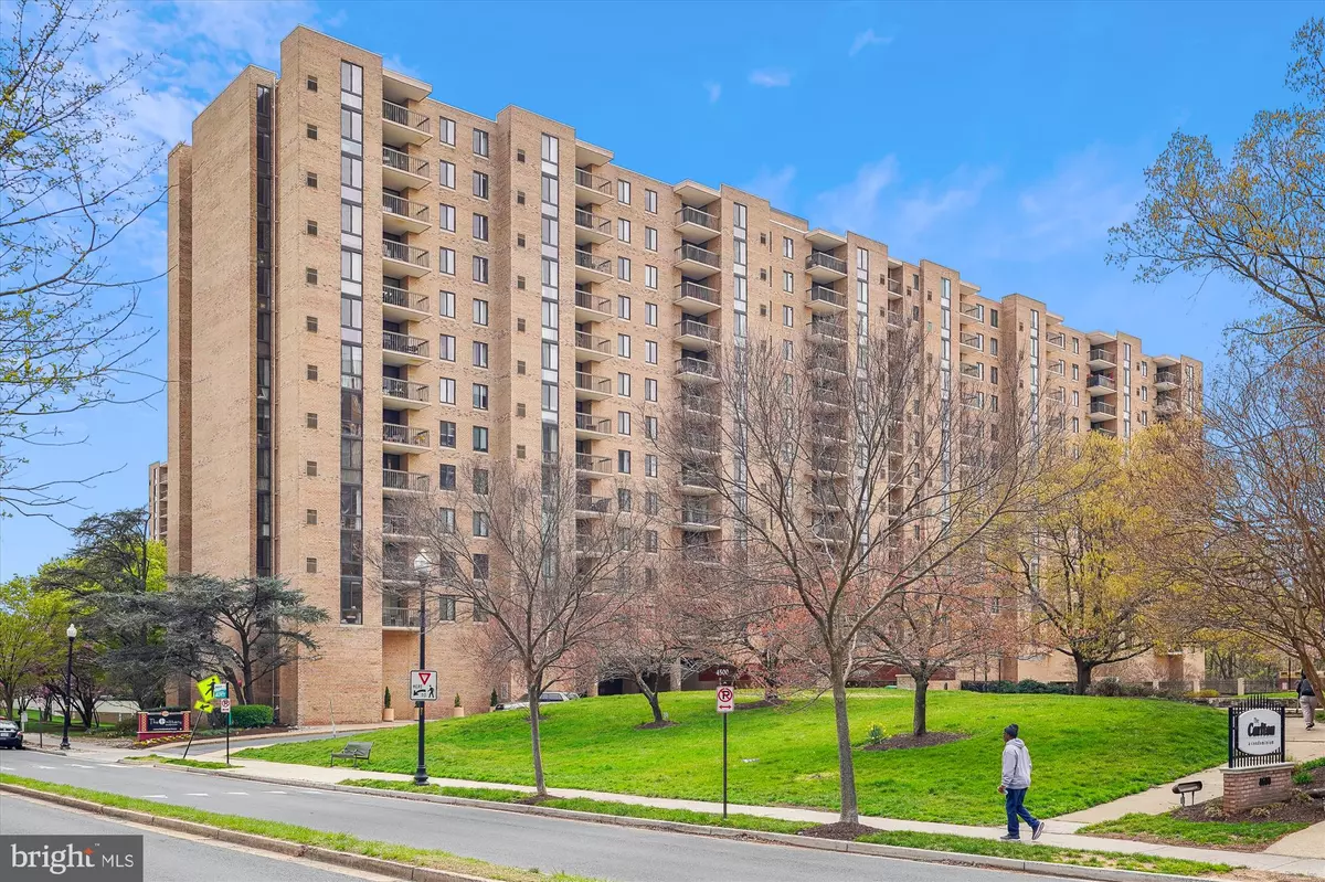 Arlington, VA 22204,4500 S FOUR MILE RUN DR #1016