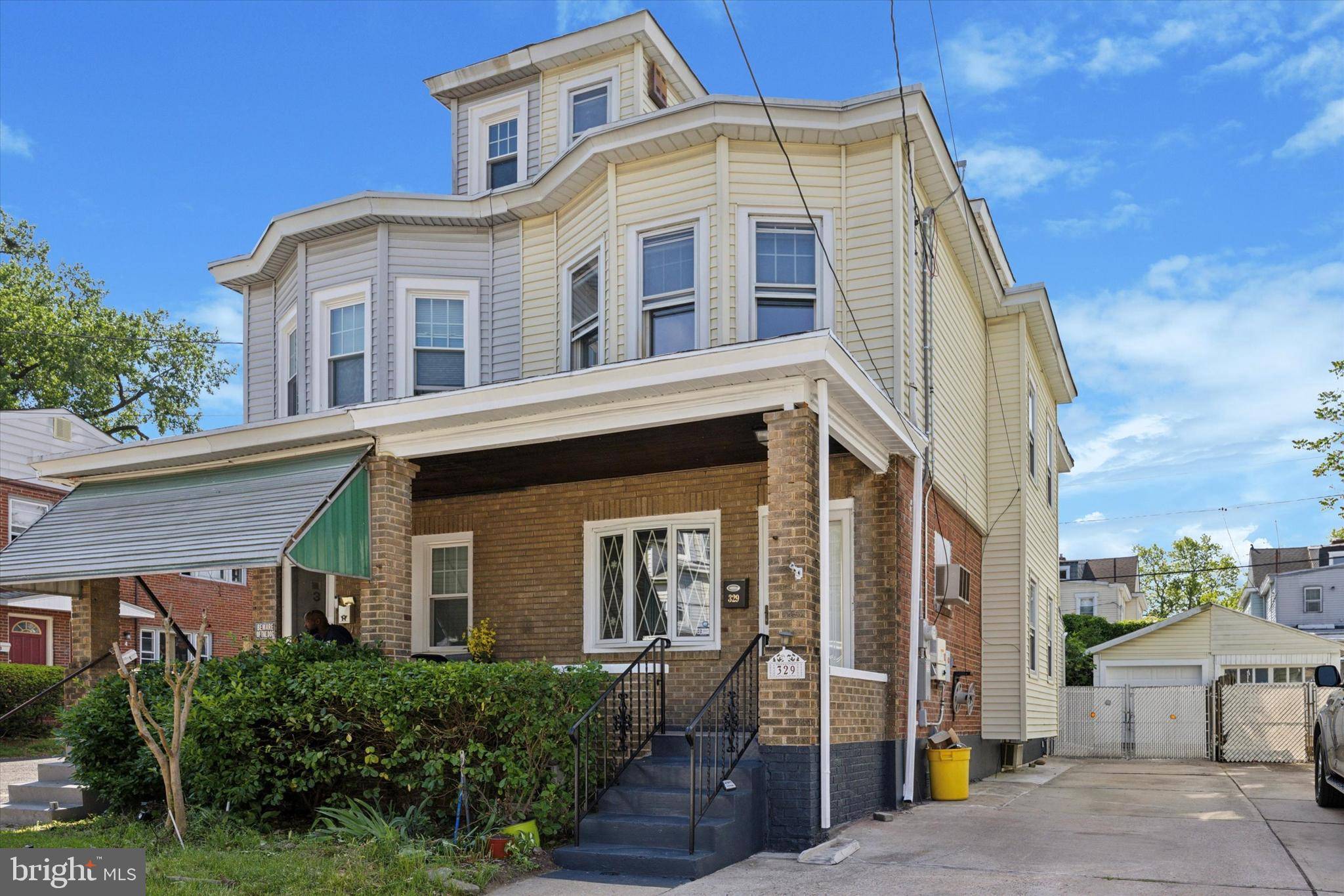 Trenton, NJ 08609,329 EUCLID AVE